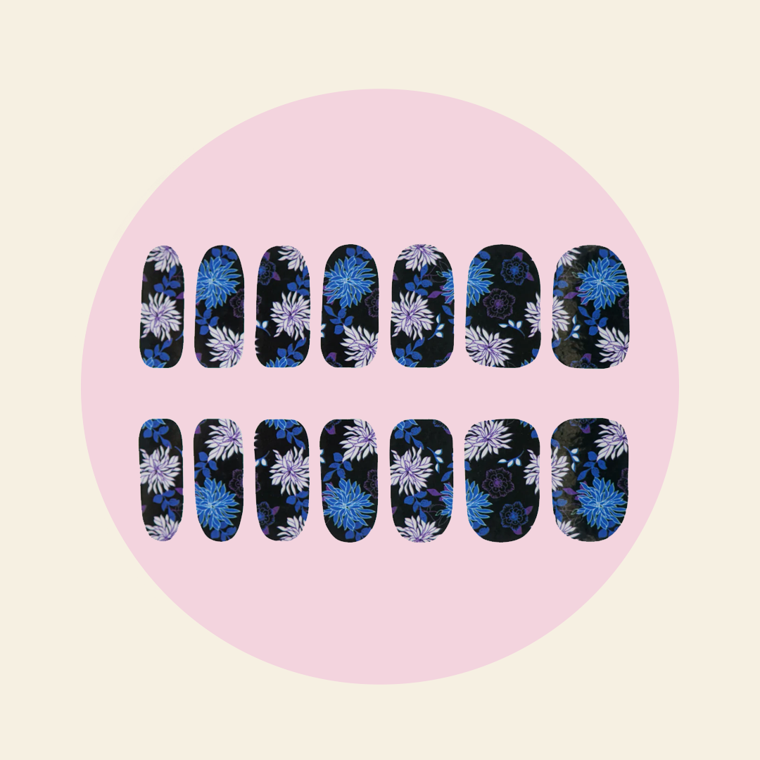 Oriental Blue Flowers - Water Decal