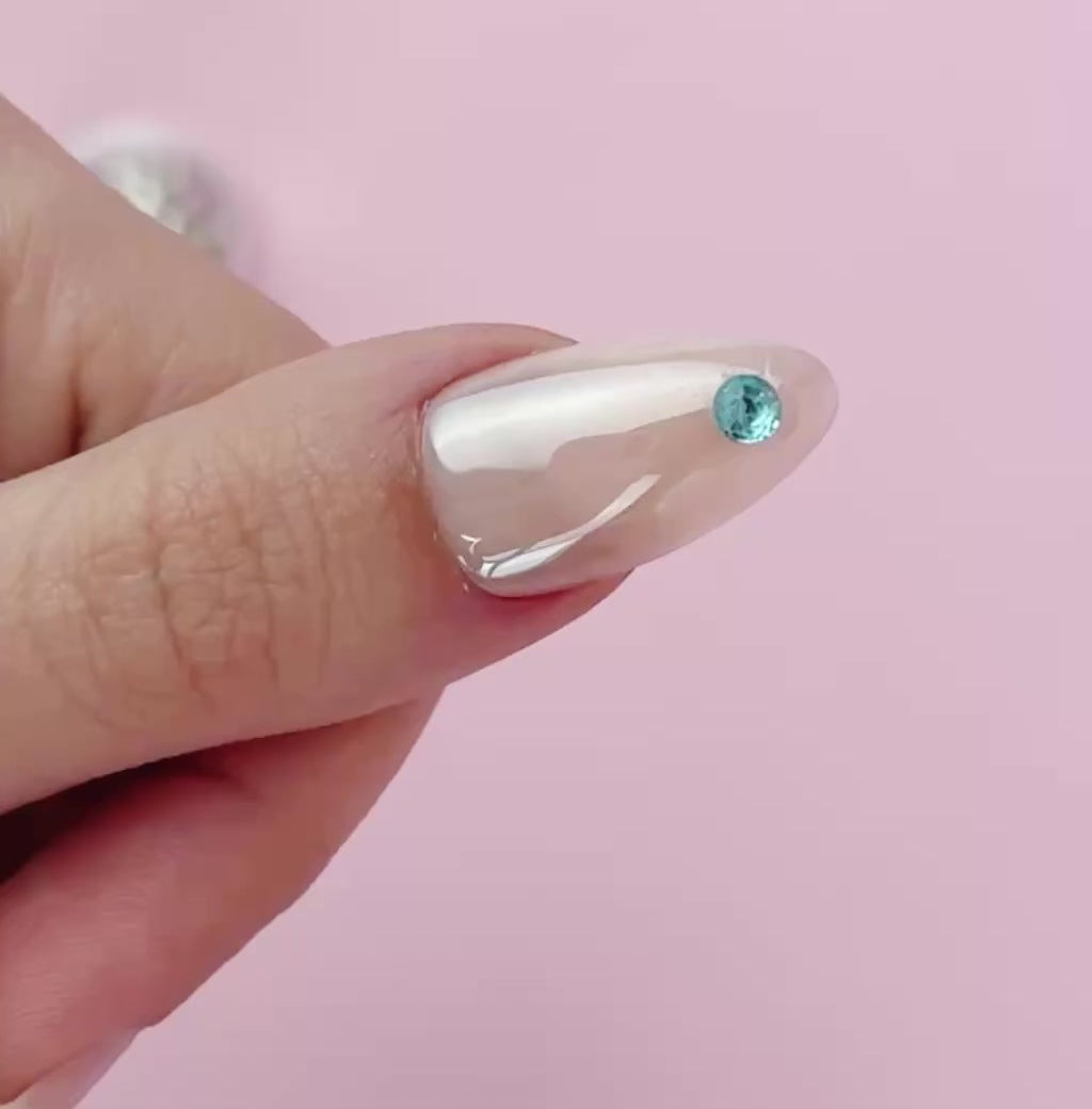 SOLID NAIL GLUE